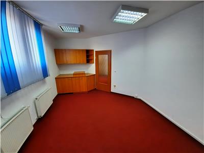 Spatiu birouri 65 mp utili cu 3 camere  pe Bulevardul Victoriei