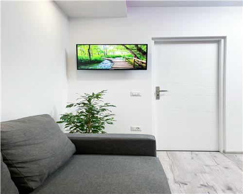 Studio modern cu bucatarie inchisa Ultracentral