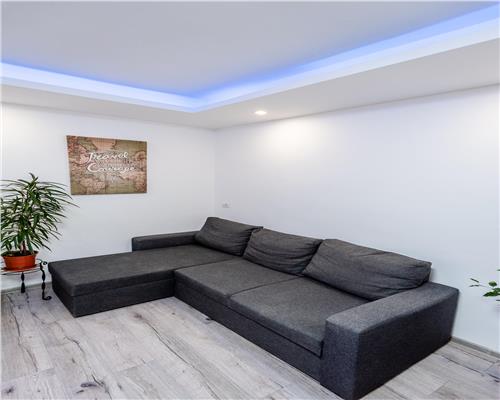 Studio modern cu bucatarie inchisa Ultracentral