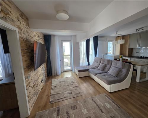 Apartament de LUX 3 camere 2 bai 2 balcoane si piscina zona Mall
