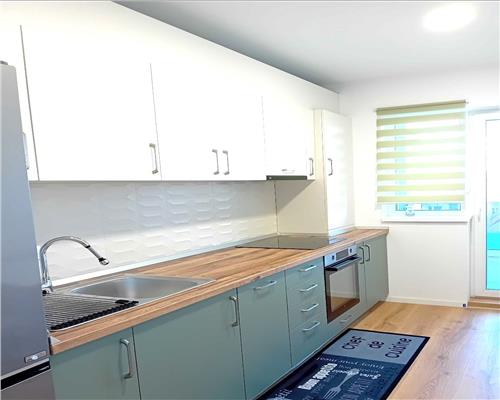 Apartament prima inchiriere etaj 2 cu  3 camere in Kogalniceanu