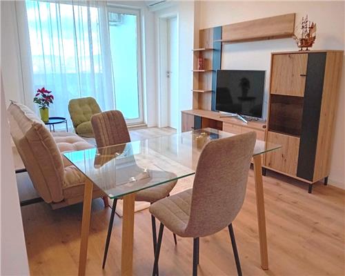 Apartament prima inchiriere etaj 2 cu  3 camere in Kogalniceanu