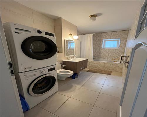 Apartament cu 3 camere cu balcon si parcare in Cartierul Kogalniceanu