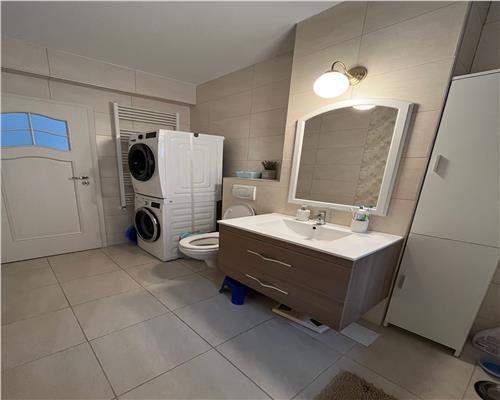 Apartament cu 3 camere cu balcon si parcare in Cartierul Kogalniceanu