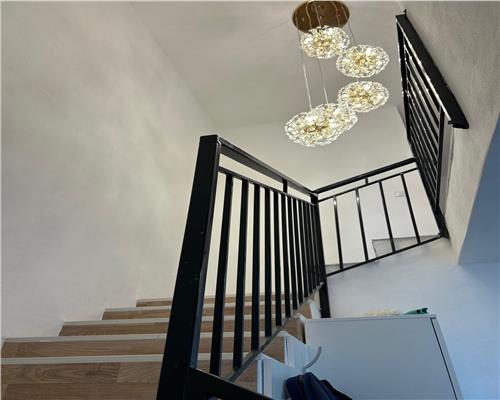 Casa 4 camere curte 200 mp  si carport Arhitectilor