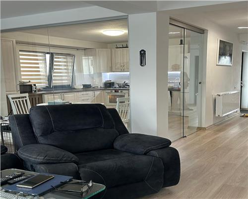 Casa 4 camere curte 200 mp  si carport Arhitectilor