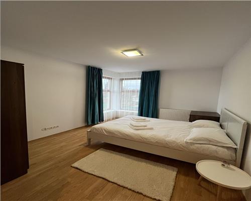 Apartament 3 camere cu balcon Calea Poplacii  60 mp