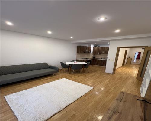 Apartament 3 camere cu balcon Calea Poplacii  60 mp