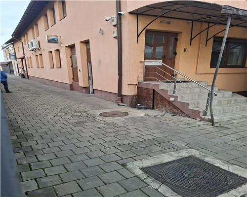 Spatiu comercial 140 mp Turnisor 750 E +TVA