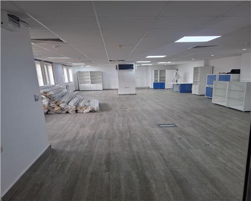 Spatiu comercial 140 mp Turnisor 750 E +TVA