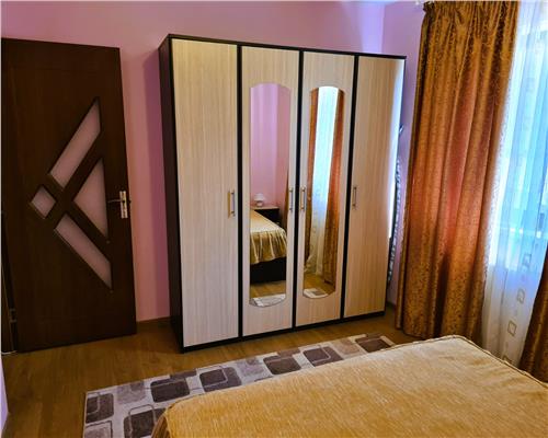 Apartament 2 camere 55mp parcare si balcon zona Turnisor