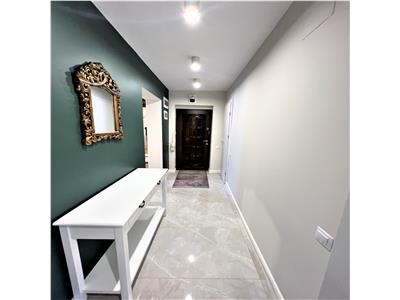 Apartament lux 3 camere decomandat etajul 1 zona centrala