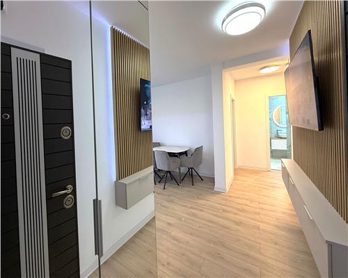 Apartament 3 camere cu balcon si parcare zona Supeco