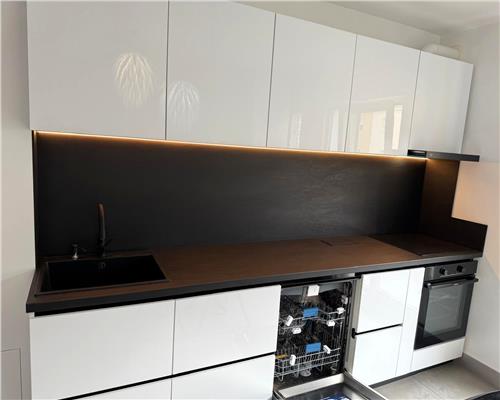 Apartament Premium 2 camere 55mp decomandat zona Strand