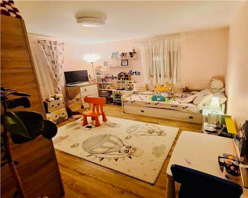 Apartament 3 camere gradina 88 mp terasa si 2 locuri parcare