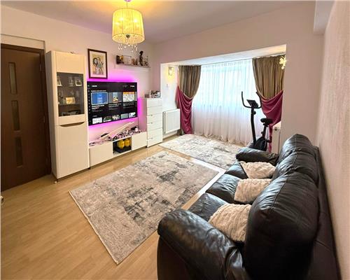 Apartament mobilat 68 mpu 3 camere 2 bai si pivnita in Turnisor