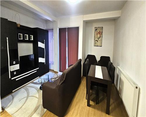 Apartament 3 camere 100mp 3 balcoane 2 bai si parcare zona Centrala