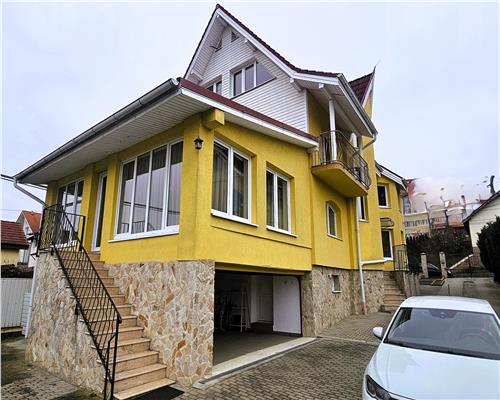 Vila spatioasa 360mp | 8 camere | 5 bai | garaj | curte | filigorie | Sibiu