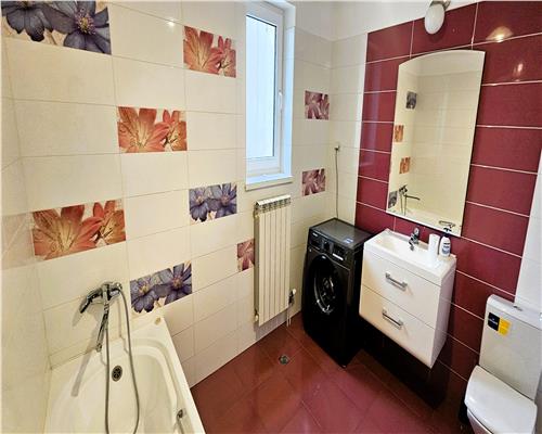 Vila spatioasa 360mp | 8 camere | 5 bai | garaj | curte | filigorie | Sibiu