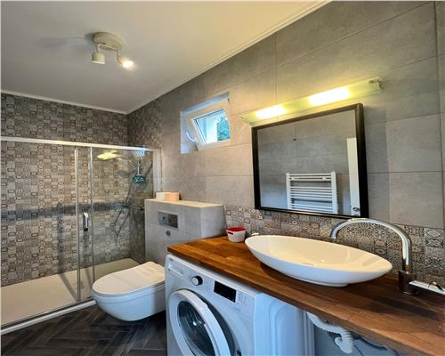 Apartament central 38 mp pretabil regim hotelier