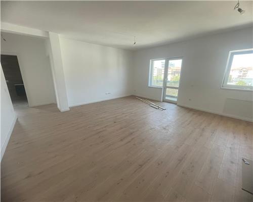 Apartament  2 camere etajul 1 cu balcon si parcare  pe Doamna Stanca