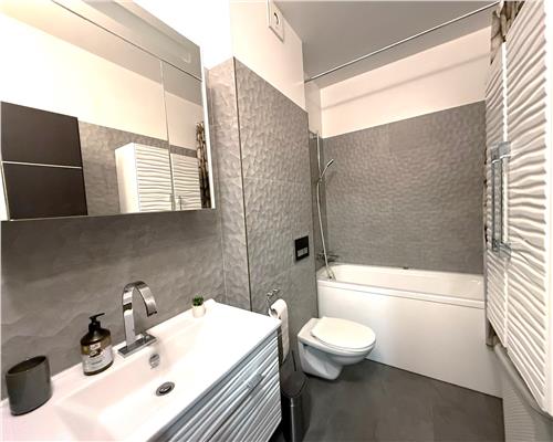 Apartament mobilat 3 camere etaj 2 balcon boxa in Arhitectilor