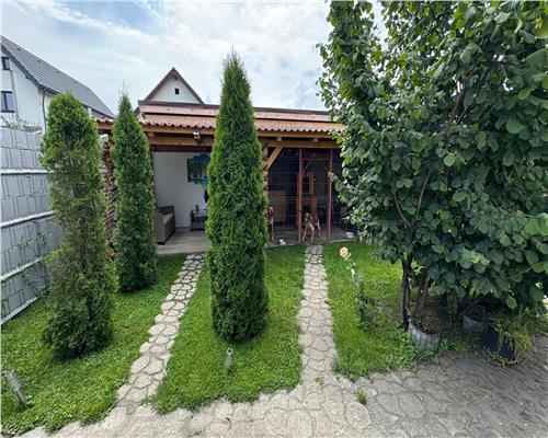 Vila cu 5 camere 3 bai si 400 teren in Sibiu