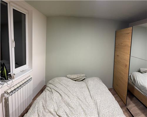 Vila cu 5 camere 3 bai si 400 teren in Sibiu