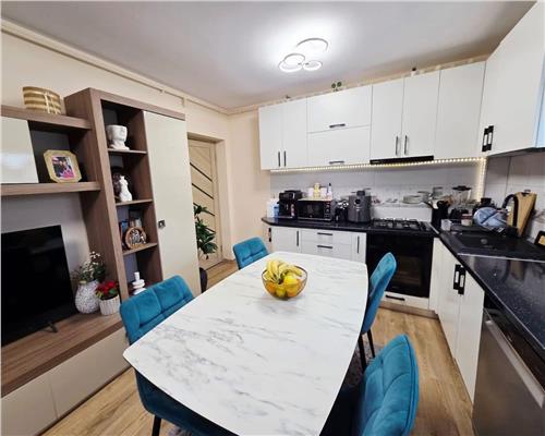 Apartament 3 camere gradina 88 mp terasa si 2 locuri parcare