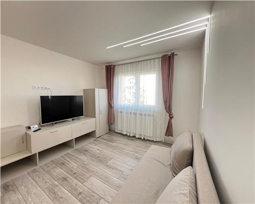 Garsoniera moderna etajul 3 pe Strada Siretului in Sibiu