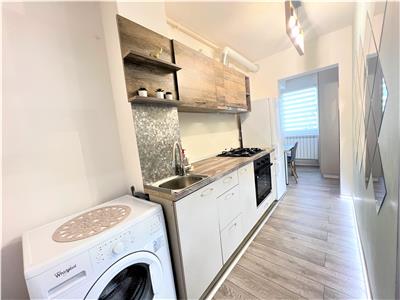 Garsoniera moderna etajul 3 pe Strada Siretului in Sibiu