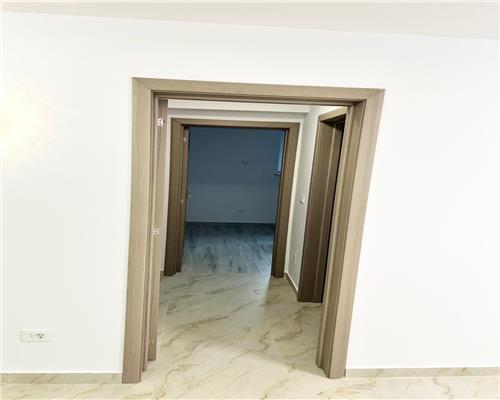 Apartament Renovat 3 camere 65mp decomandat zona Rahovei