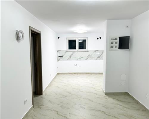 Apartament Renovat 3 camere 65mp decomandat zona Rahovei