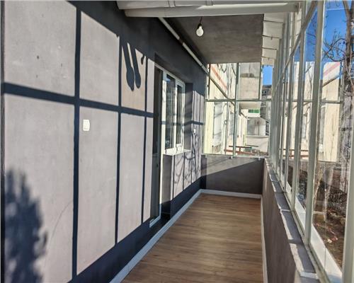 Apartament Renovat 3 camere decomandat 55mp zona Ciresica