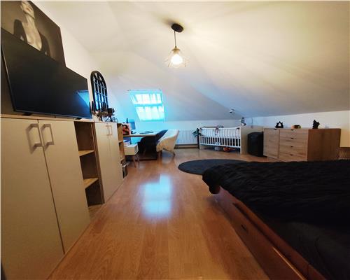 Apartament 52 mp pe 2 niveluri in  Vasile Aaron