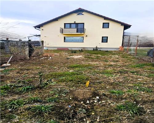 Casa individuala 4 camere 136mp teren 150mp in Cristian