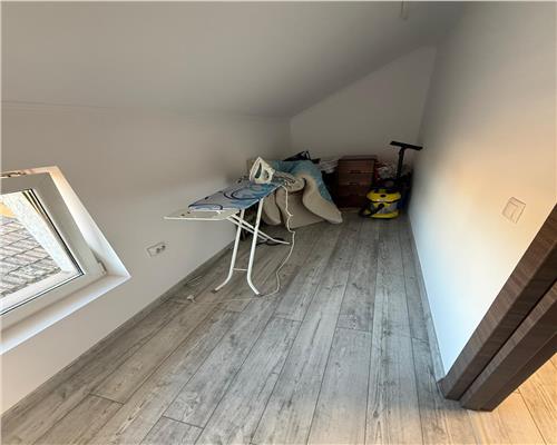 Casa noua cu 5 camere 2 bai in Terezian