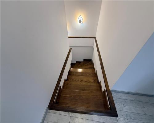 Casa noua cu 5 camere 2 bai in Terezian