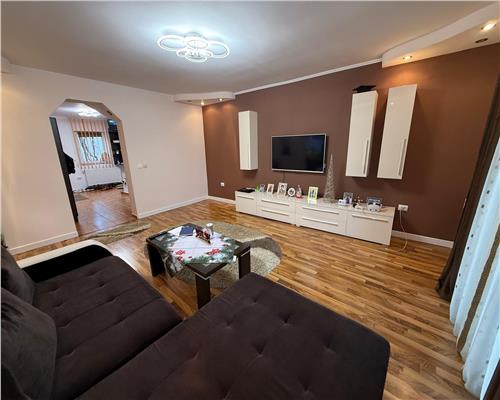 Casa noua cu 5 camere 2 bai in Terezian