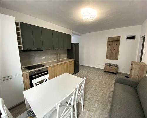 Apartament 2 camere 54mp , Balcon Selimbar