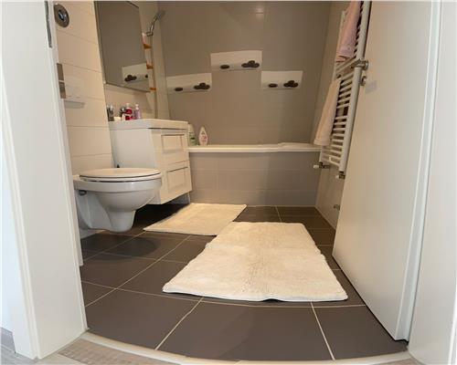 Apartament modern 2 camere etaj 2 cu balcon si pivnita in Avantgarden