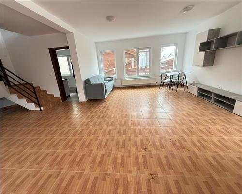 Casa insiruita 104 mp utili cu 2 bai si parcare in Arhitectilor