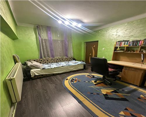 Apartament 2 camere zona centrala 59 mp