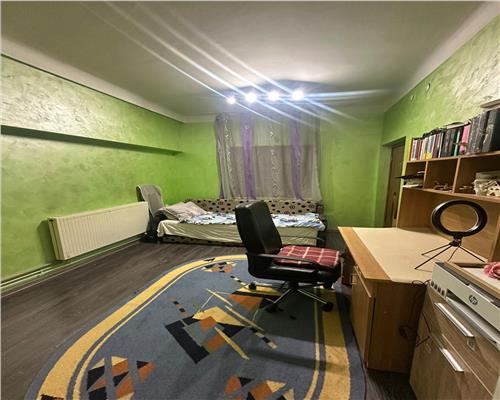 Apartament 2 camere zona centrala 59 mp