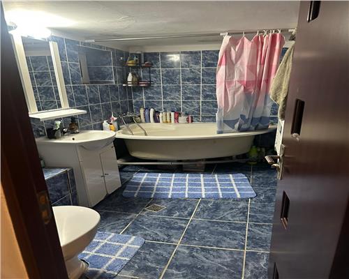 Apartament 2 camere zona centrala 59 mp