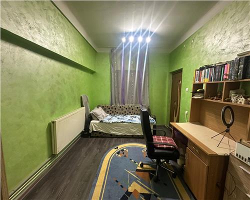 Apartament 2 camere zona centrala 59 mp