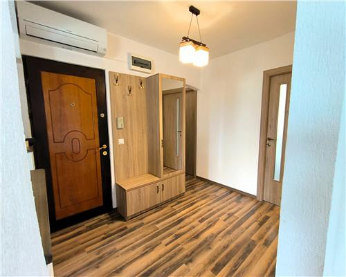 Apartament 4 camere decomandat 70mp balcon inchis zona Vasile Aaron