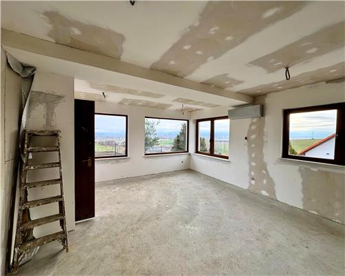 Casa individuala 4 camere 124mp | anexa 42mp | teren 550mp in Sura Mare