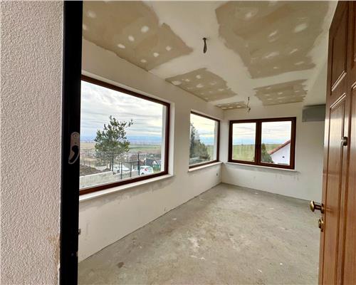 Casa individuala 4 camere 124mp | anexa 42mp | teren 550mp in Sura Mare