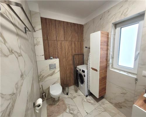 Apartament prima inchiriere 3 camere balcon si parcare Sibiu